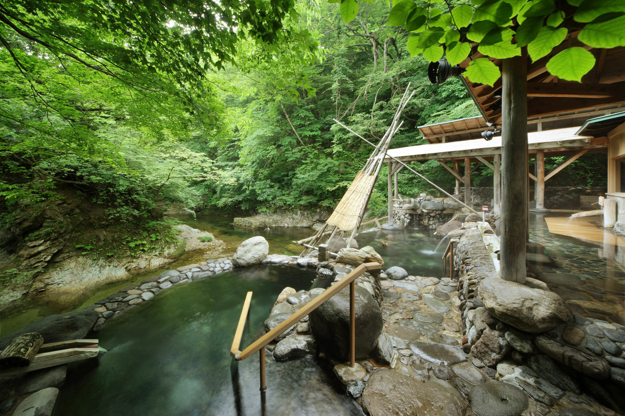 Sakunami Onsen Yuzukushi Salon Ichinobo Сендай Экстерьер фото